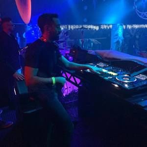 Meet your Posher, Zaid